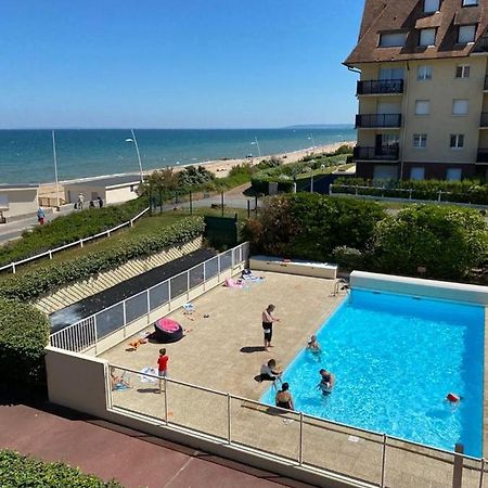 Appartement 3 pièces, vue sur mer, piscine et Tennis Cabourg Esterno foto